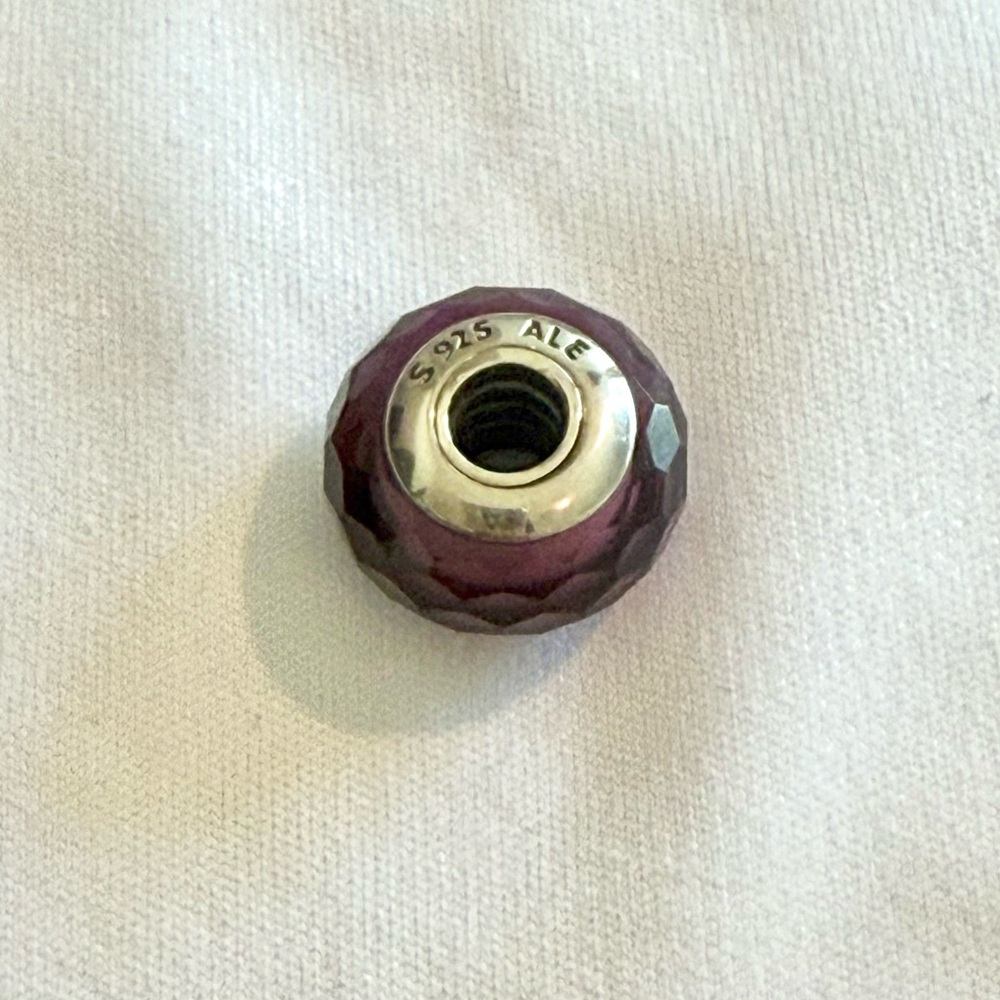 Pandora Purple Fascinating Faceted Murano Glass sterling silver Charm 🔮💍 - Picture 8 of 8
